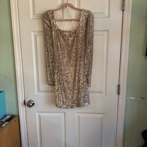 Lilly Pulitzer Gold Metallic Sequin Zelda Skirted Romper 12